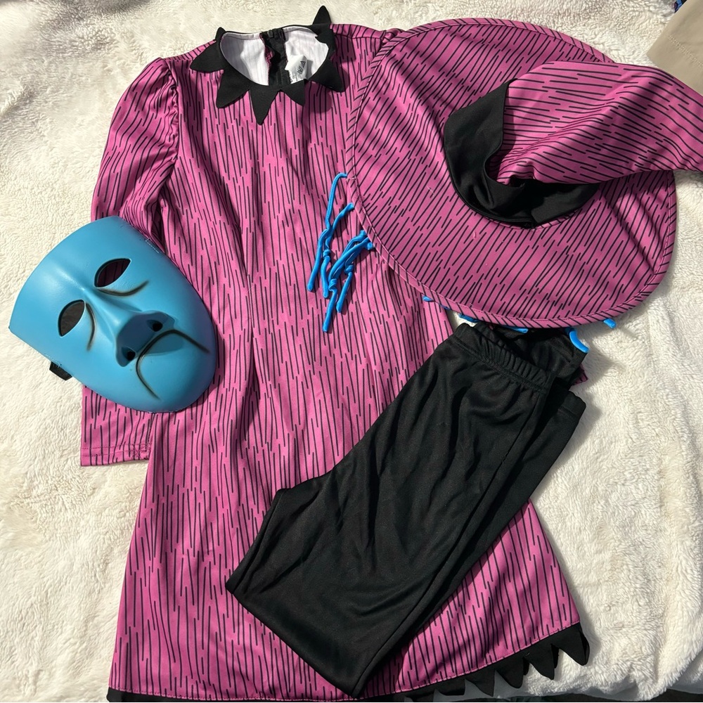 Nightmare before Christmas Shock costume